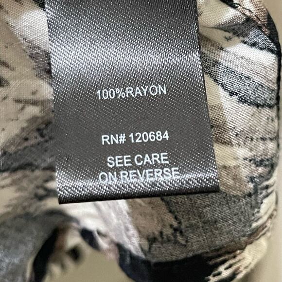 Torrid Kimono - Picture 3 of 4